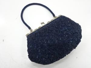 ビーズ　ハンドバッグ